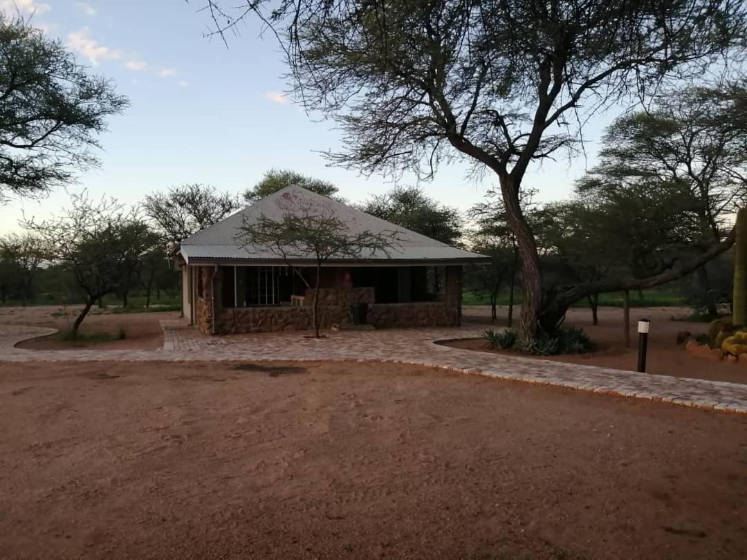 Khan River Lodge Wilhelmstal Exterior foto