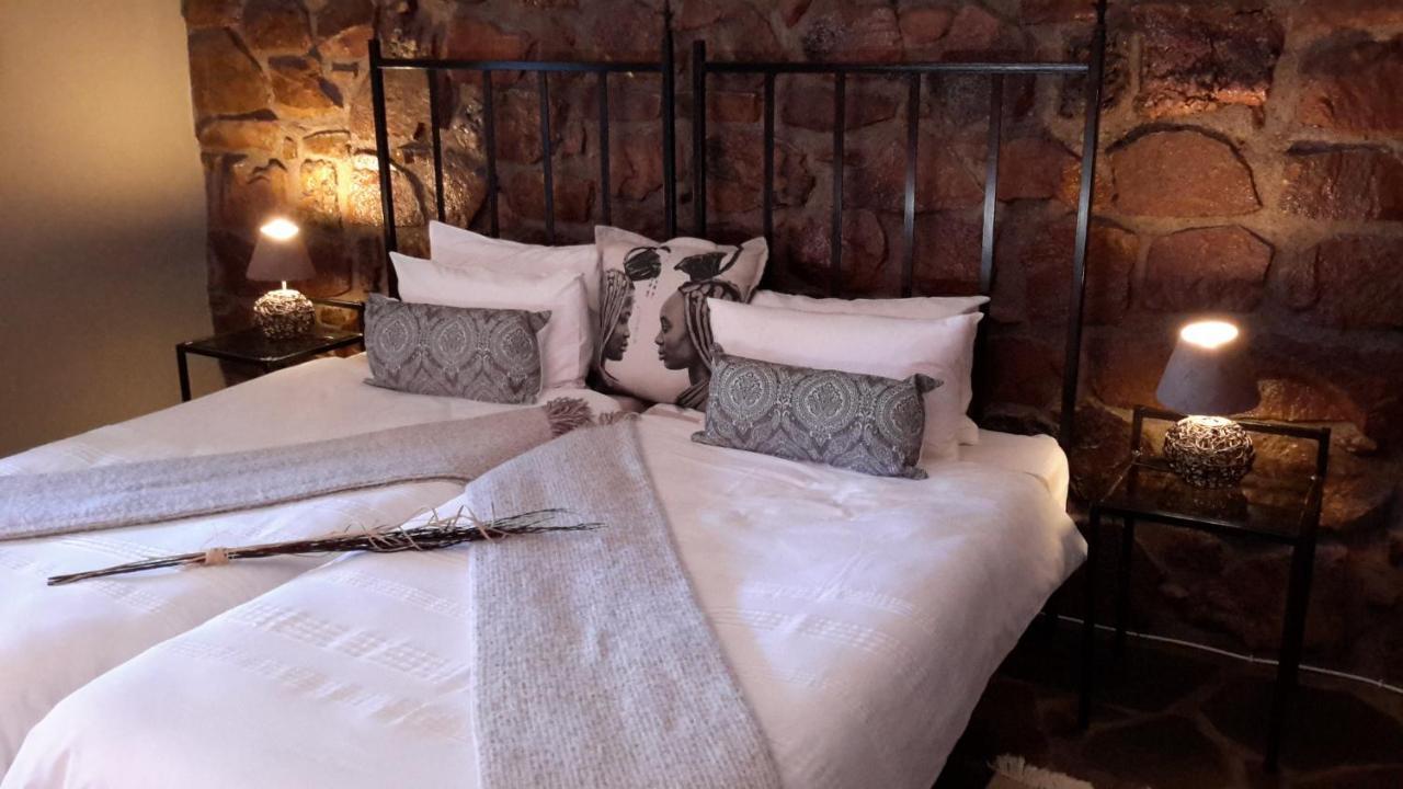 Khan River Lodge Wilhelmstal Exterior foto